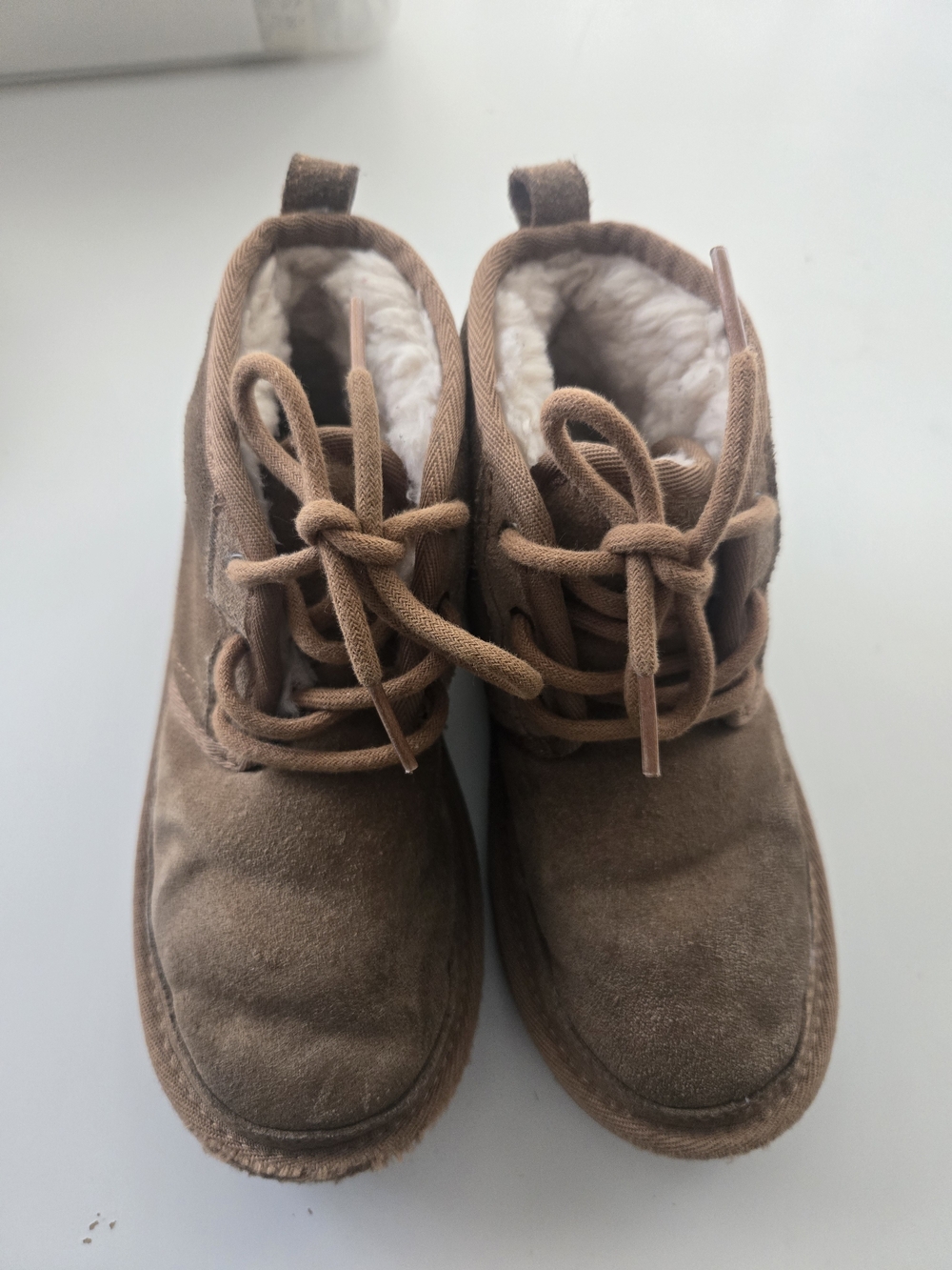UGG Kids Brown Tan Lace-Up Sherpa Lined Boots